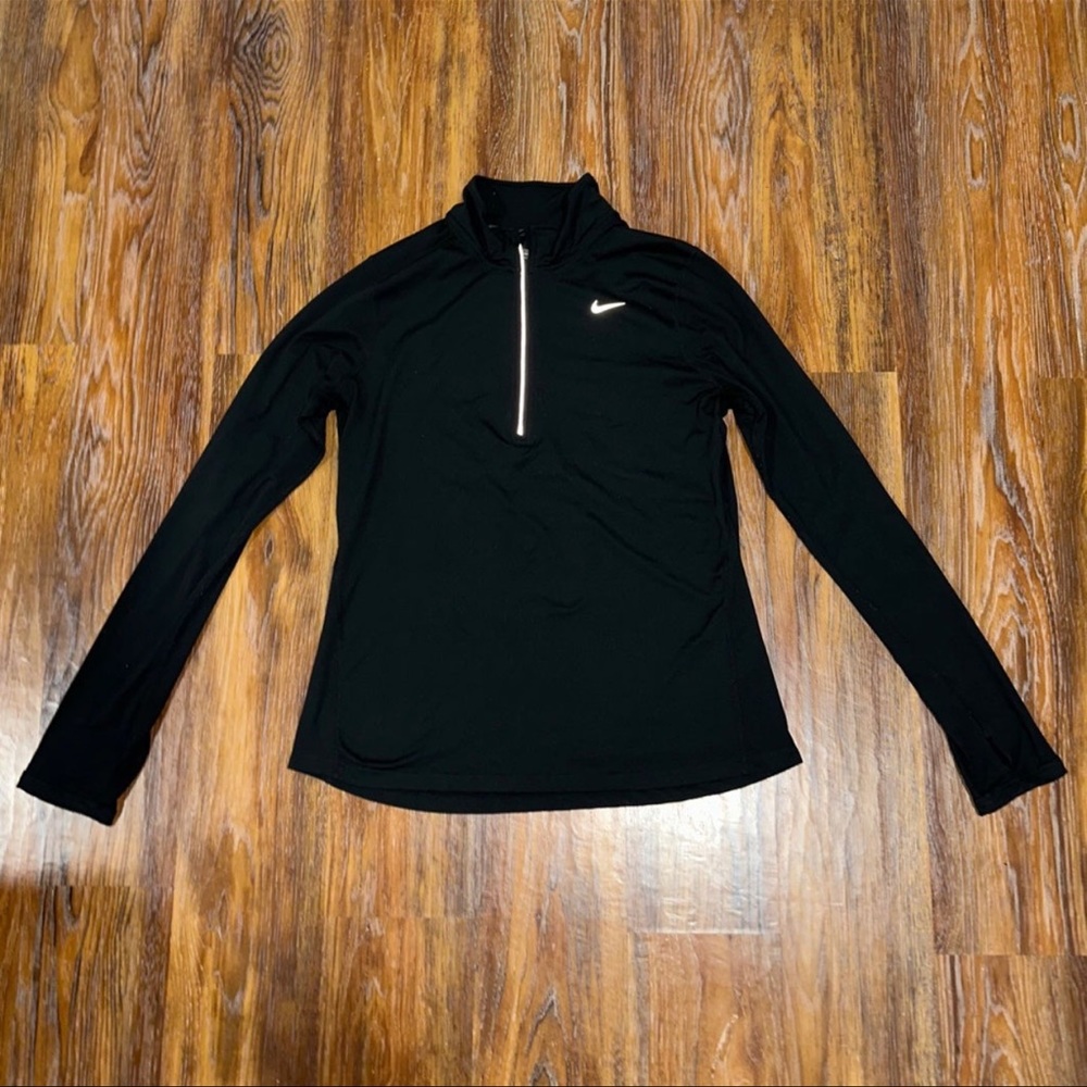 LIKE NEW Nike Women’s Element Half Zip Sweater Pullover - Picture 1 of 4